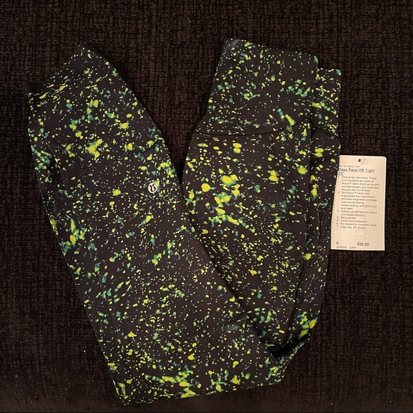 NWT Lululemon Base Pace High-Rise Tight 25" - Picture 3 of 8